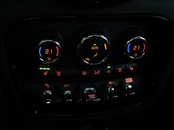 Mini Clubman II Рестайлинг с пробегом 2022 года, цена 4 490 000 рублей, 45223 км, универсал, Автокод Объявления
