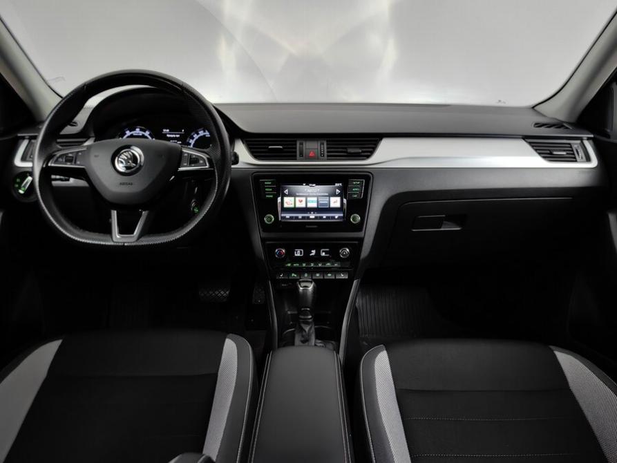 Skoda Rapid I Рестайлинг Подольск  - изображение 12
