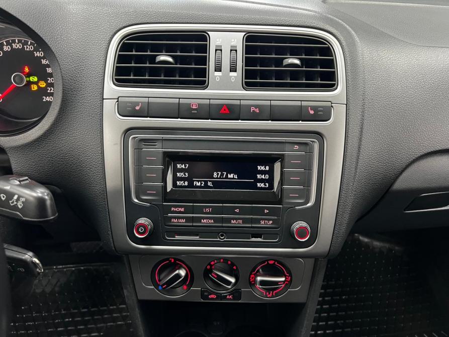 Volkswagen Polo V Рестайлинг Казань  - изображение 16