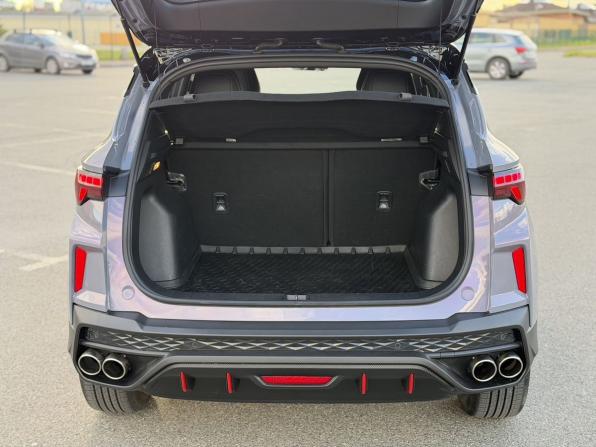Geely Coolray I Рестайлинг с пробегом 2023 года, цена 2 100 000 рублей, 28880 км, внедорожник, Автокод Объявления