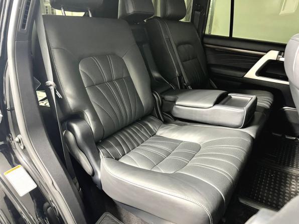 Toyota Land Cruiser 200 Series Рестайлинг 2 с пробегом 2020 года, цена 8 680 000 рублей, 122934 км, внедорожник, Автокод Объявления