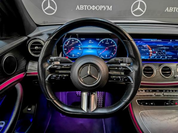 Mercedes-Benz E-Класс V (W213 S213 C238) Рестайлинг с пробегом 2021 года, цена 4 350 000 рублей, 70800 км, седан, Автокод Объявления