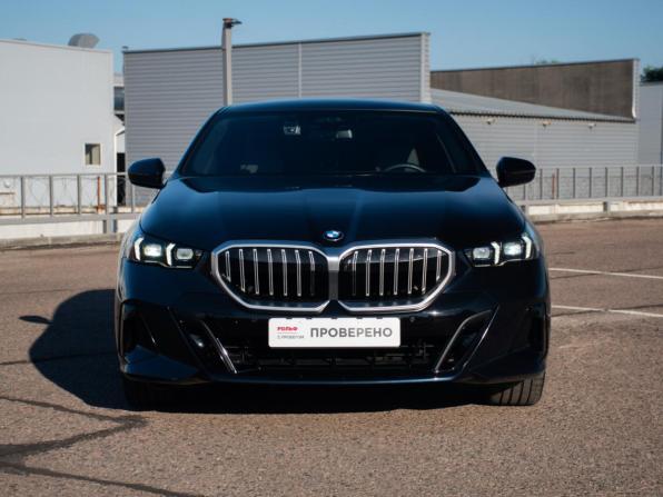 BMW 5 серии VIII (G60/G61/G68) с пробегом 2024 года, цена 7 650 000 рублей, 21184 км, седан, Автокод Объявления