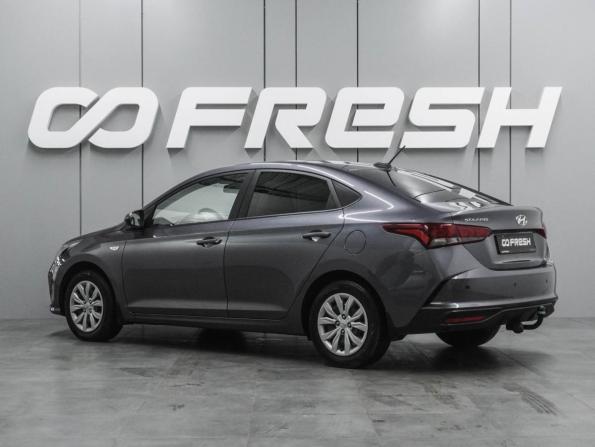 Hyundai Solaris II Рестайлинг с пробегом 2022 года, цена 1 599 000 рублей, 101033 км, седан, Автокод Объявления