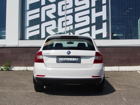 Skoda Rapid I с пробегом 2017 года, цена 1 099 000 рублей, 105127 км, универсал, Автокод Объявления