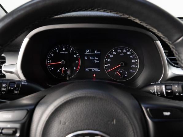 Kia Rio IV Рестайлинг с пробегом 2021 года, цена 1 630 000 рублей, 82700 км, хэтчбек, Автокод Объявления