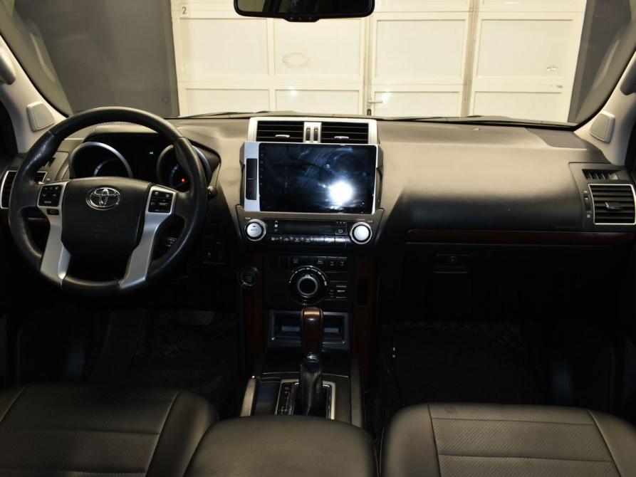 Toyota Land Cruiser Prado 150 Series Рестайлинг 2 Москва  - изображение 7