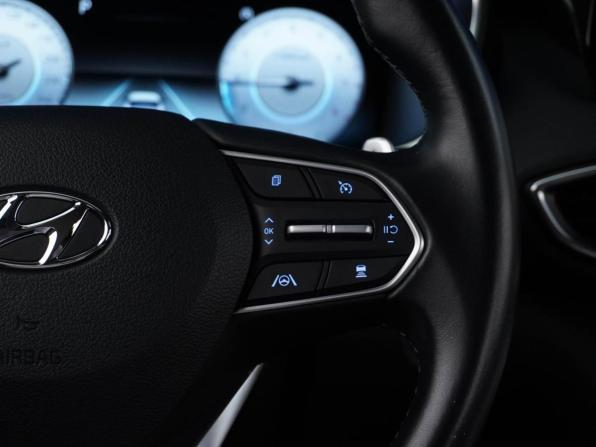 Hyundai Santa Fe IV Рестайлинг с пробегом 2022 года, цена 3 499 854 рубля, 74667 км, внедорожник, Автокод Объявления