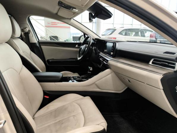 Kia K5 III с пробегом 2021 года, цена 2 550 000 рублей, 131768 км, седан, Автокод Объявления