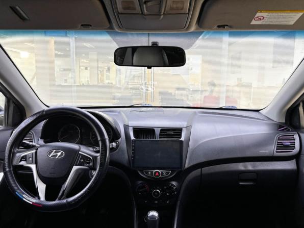 Hyundai Solaris I с пробегом 2013 года, цена 705 000 рублей, 139000 км, седан, Автокод Объявления