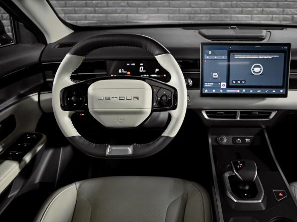 JETOUR DASHING I с пробегом 2023 года, цена 2 100 000 рублей, 29612 км, внедорожник, Автокод Объявления