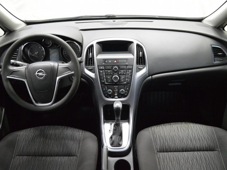 Opel Astra J Рестайлинг Санкт-Петербург  - изображение 13