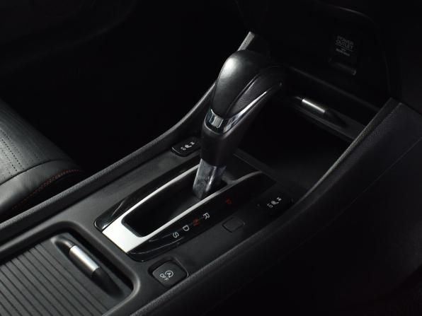 Honda Jade I с пробегом 2015 года, цена 1 399 995 рублей, 177467 км, компактвэн, Автокод Объявления