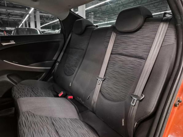 Hyundai Solaris I Рестайлинг с пробегом 2015 года, цена 829 000 рублей, 142966 км, седан, Автокод Объявления