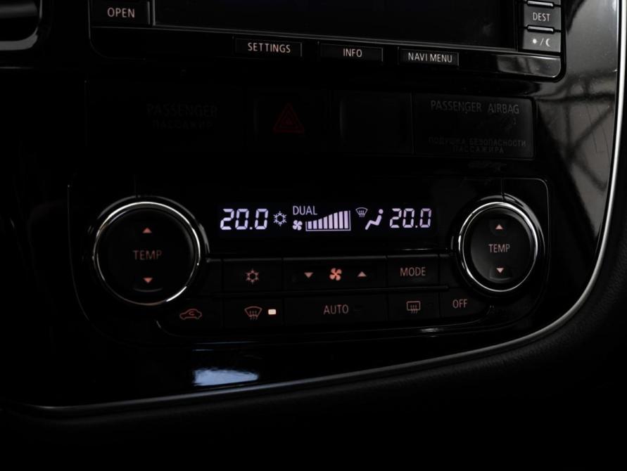 Mitsubishi Outlander III Рестайлинг 2 Санкт-Петербург  - изображение 18