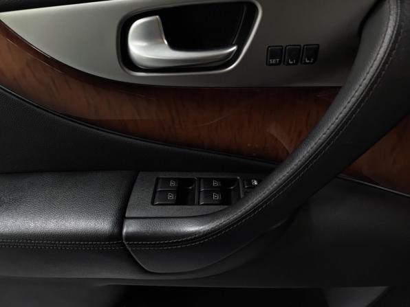 Infiniti QX70 с пробегом 2014 года, цена 2 130 000 рублей, 219432 км, внедорожник, Автокод Объявления