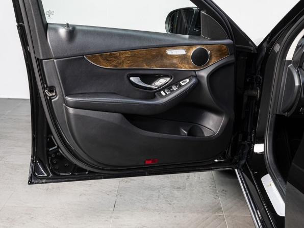 Mercedes-Benz C-Класс IV (W205) с пробегом 2015 года, цена 2 200 000 рублей, 89982 км, седан, Автокод Объявления