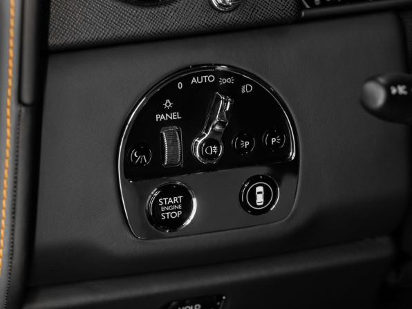 Rolls-Royce Cullinan I с пробегом 2019 года, цена 27 500 000 рублей, 37483 км, внедорожник, Автокод Объявления
