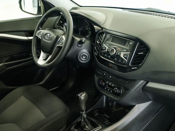 Lada (ВАЗ) Vesta I с пробегом 2018 года, цена 858 000 рублей, 134539 км, седан, Автокод Объявления