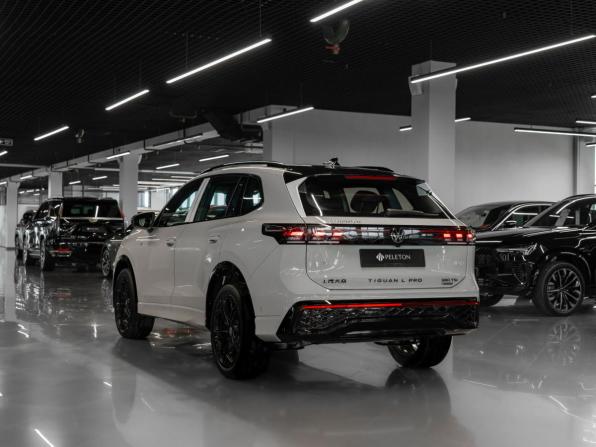 Volkswagen Tiguan III (China Market) с пробегом 2026 года, цена 5 000 000 рублей, 26 км, внедорожник, Автокод Объявления
