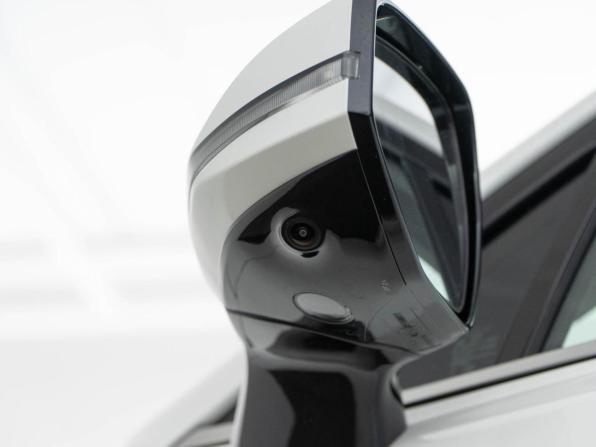 Kia K8 I Рестайлинг с пробегом 2025 года, цена 6 299 077 рублей, 57 км, седан, Автокод Объявления