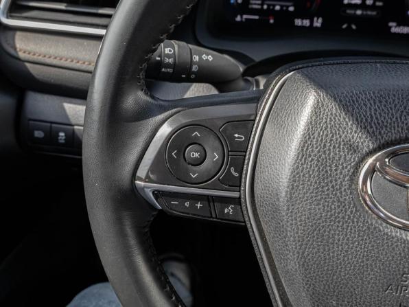 Toyota Camry VIII (XV70) Рестайлинг с пробегом 2022 года, цена 3 260 000 рублей, 66089 км, седан, Автокод Объявления