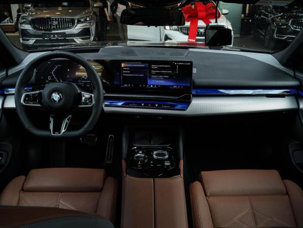 BMW 5 серии VIII (G60/G61/G68) с пробегом 2024 года, цена 8 200 000 рублей, 11474 км, седан, Автокод Объявления