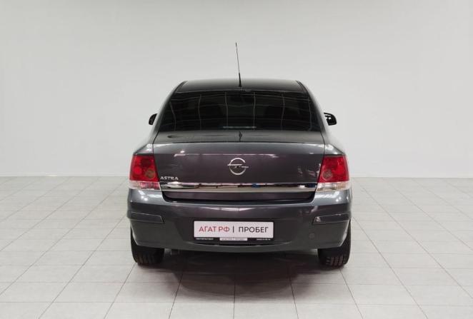 Opel Astra H Рестайлинг с пробегом 2012 года, цена 850 000 рублей, 150626 км, седан, Автокод Объявления