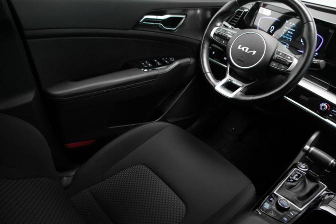 Kia Sportage V с пробегом 2022 года, цена 3 490 000 рублей, 30801 км, внедорожник, Автокод Объявления
