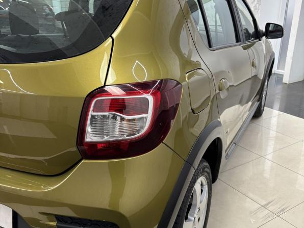 Renault Sandero II с пробегом 2016 года, цена 999 000 рублей, 112329 км, хэтчбек, Автокод Объявления