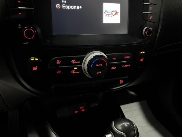 Kia Soul II Рестайлинг с пробегом 2017 года, цена 1 540 000 рублей, 136673 км, хэтчбек, Автокод Объявления