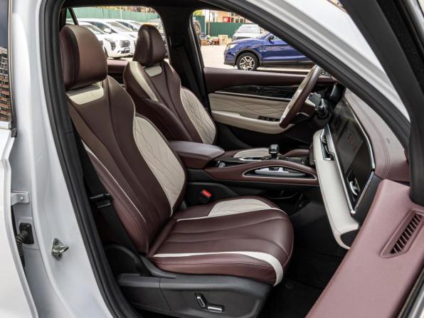 Geely Monjaro I с пробегом 2023 года, цена 3 149 000 рублей, 75864 км, внедорожник, Автокод Объявления
