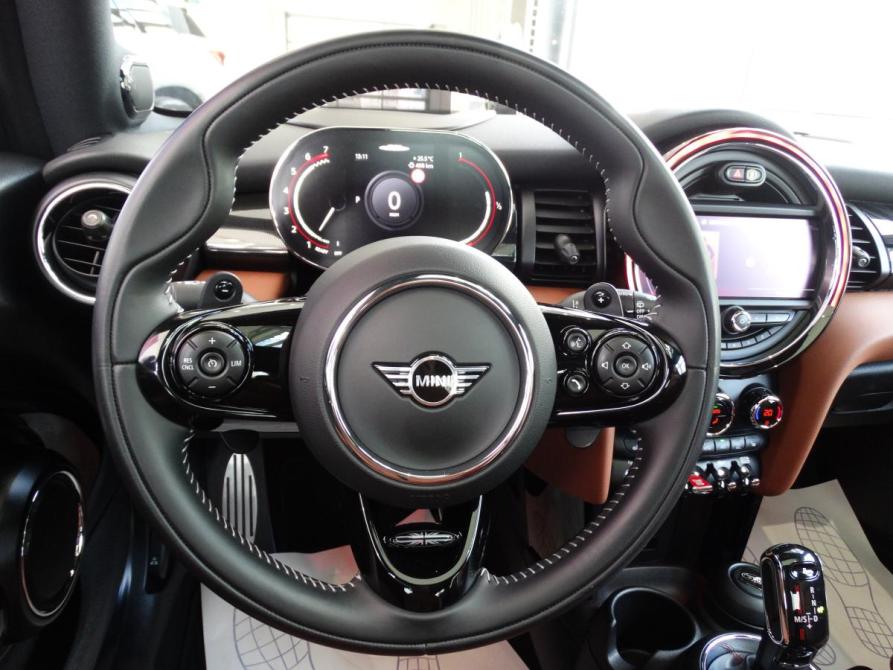 Mini Hatch III (F55/F56) Рестайлинг Москва  - изображение 13