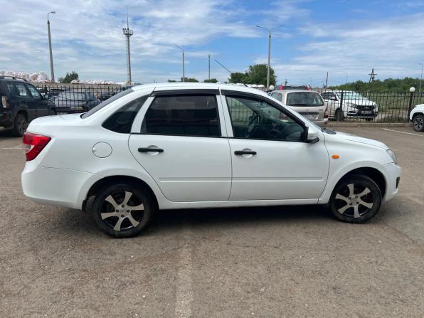 Lada (ВАЗ) Granta I с пробегом 2015 года, цена 250 000 рублей, 185404 км, седан, Автокод Объявления
