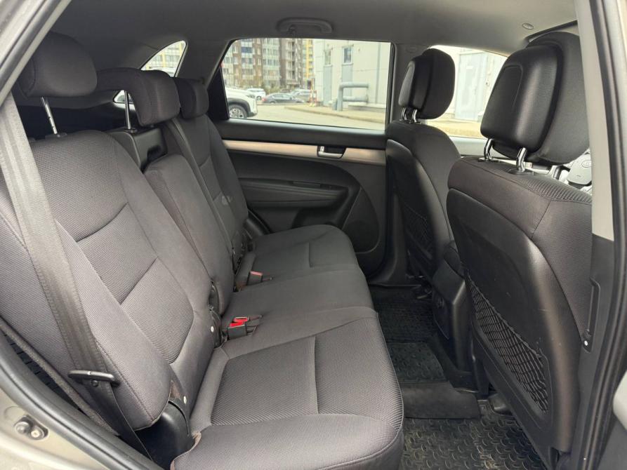 Kia Sorento II Рестайлинг Санкт-Петербург  - изображение 11
