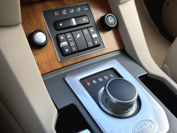 Land Rover Discovery IV Рестайлинг с пробегом 2014 года, цена 2 580 000 рублей, 191598 км, внедорожник, Автокод Объявления