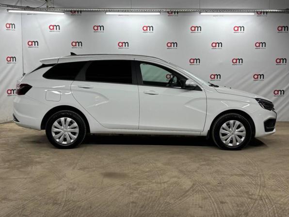 Lada (ВАЗ) Vesta I Рестайлинг (NG) с пробегом 2024 года, цена 1 549 000 рублей, 26000 км, универсал, Автокод Объявления