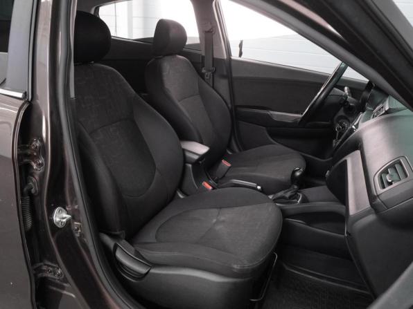 Kia Rio III Рестайлинг с пробегом 2016 года, цена 999 000 рублей, 146913 км, седан, Автокод Объявления