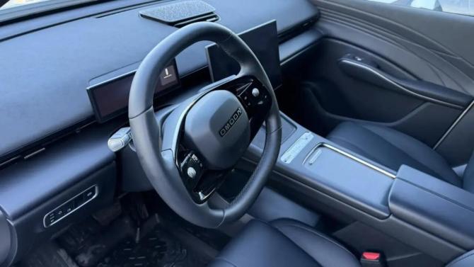 Omoda C7 с пробегом 2025 года, цена 2 585 000 рублей, 9107 км, внедорожник, Автокод Объявления