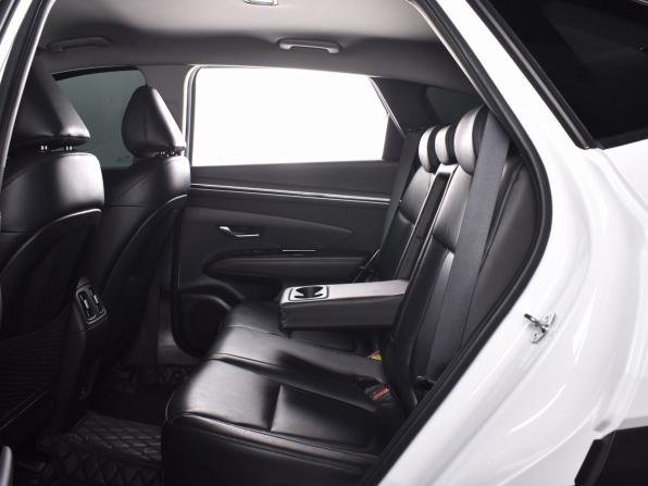 Hyundai Tucson IV с пробегом 2024 года, цена 3 539 995 рублей, 49548 км, внедорожник, Автокод Объявления