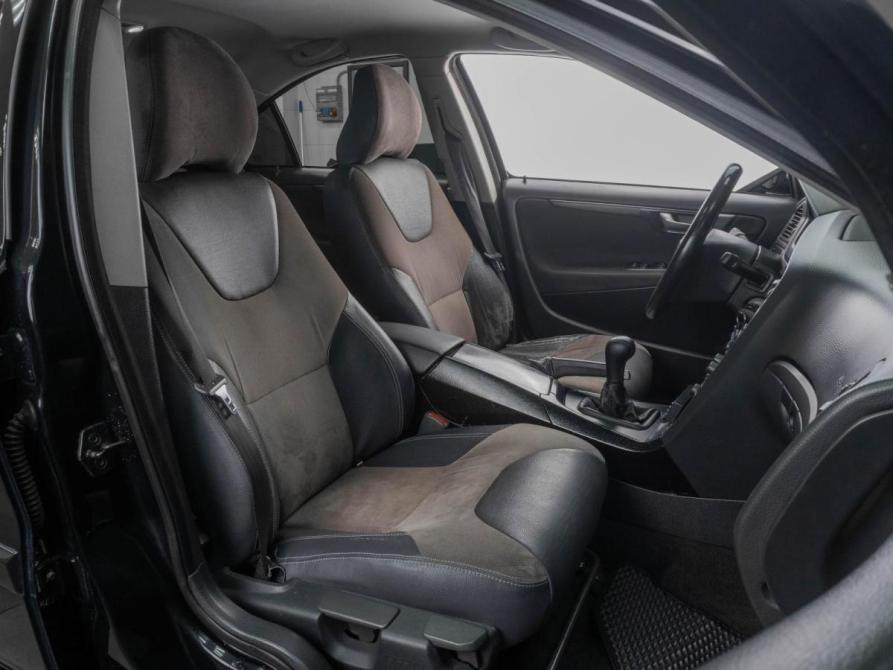 Volvo S60 I Тюмень  - изображение 8