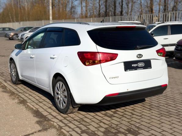 Kia Ceed II с пробегом 2014 года, цена 845 000 рублей, 217000 км, универсал, Автокод Объявления