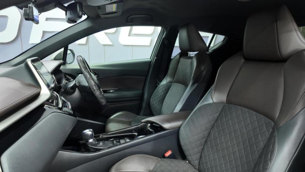 Toyota C-HR I Благовещенск  - изображение 21