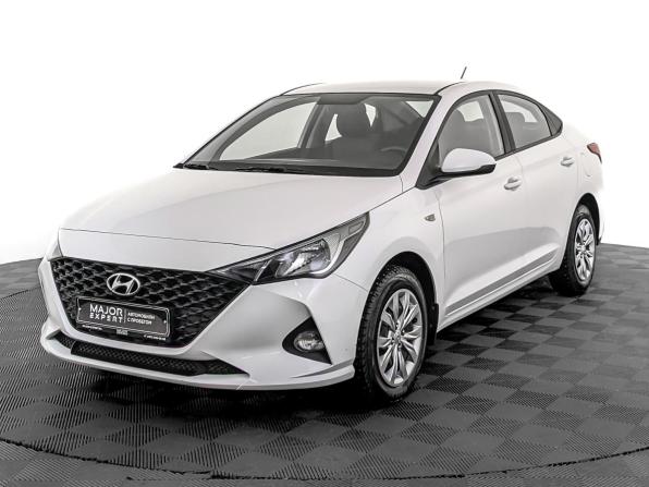 Hyundai Solaris II Рестайлинг с пробегом 2022 года, цена 1 570 000 рублей, 53090 км, седан, Автокод Объявления
