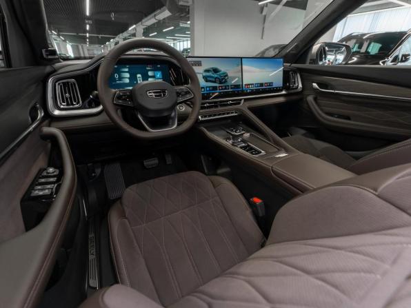 Geely Monjaro I Рестайлинг 2 с пробегом 2026 года, цена 4 170 000 рублей, 26 км, внедорожник, Автокод Объявления