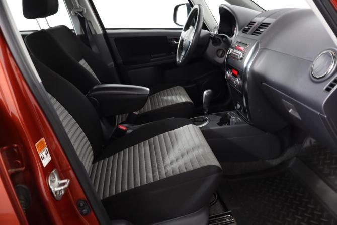 Suzuki SX4 I (Classic) Рестайлинг с пробегом 2010 года, цена 799 000 рублей, 189000 км, хэтчбек, Автокод Объявления