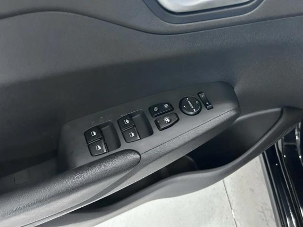 Hyundai Solaris II Рестайлинг с пробегом 2021 года, цена 1 594 000 рублей, 101900 км, седан, Автокод Объявления