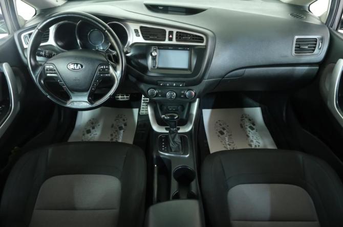 Kia Ceed II с пробегом 2014 года, цена 1 199 000 рублей, 216000 км, хэтчбек, Автокод Объявления