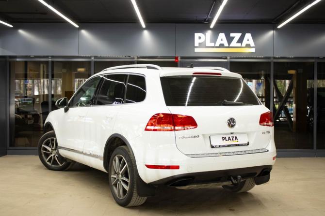 Volkswagen Touareg II с пробегом 2013 года, цена 2 099 000 рублей, 199352 км, внедорожник, Автокод Объявления