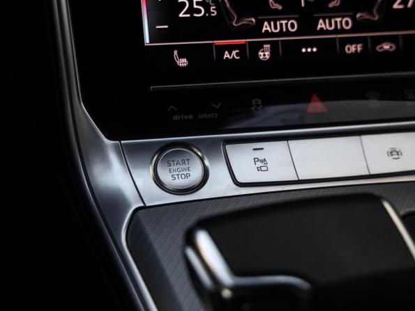 Audi A6 V (C8) с пробегом 2019 года, цена 3 899 000 рублей, 92462 км, седан, Автокод Объявления